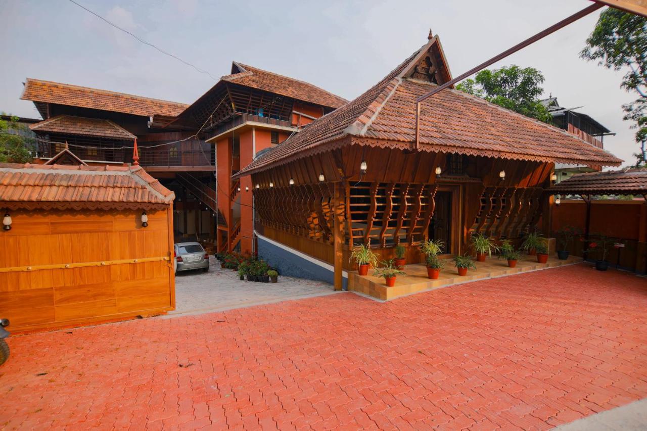 Jk Lodge Kottayam Exteriör bild